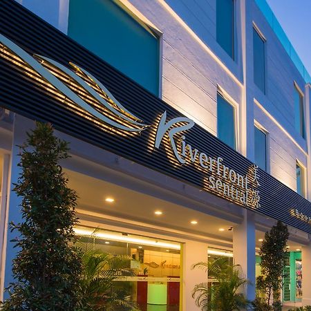 Riverfront Sentral Hotel Малакка Экстерьер фото