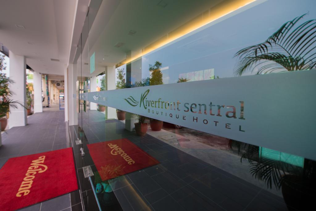 Riverfront Sentral Hotel Малакка Экстерьер фото