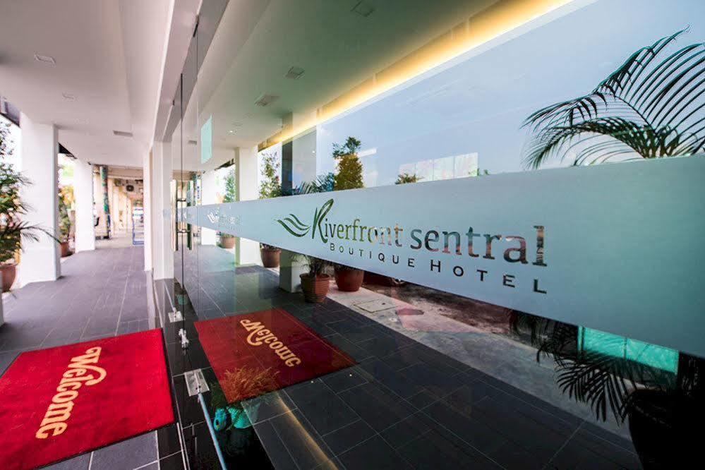 Riverfront Sentral Hotel Малакка Экстерьер фото